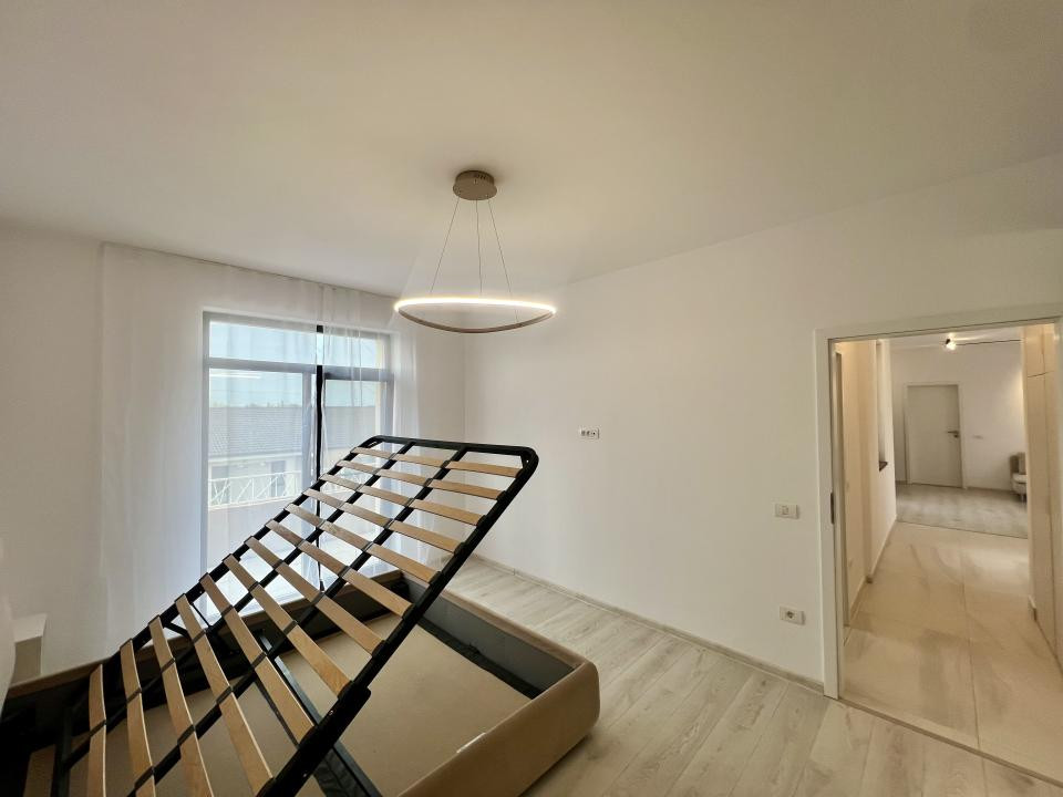 Penthouse modern, 2 camere, 57 mp utili, terasa 20 mp - Giroc