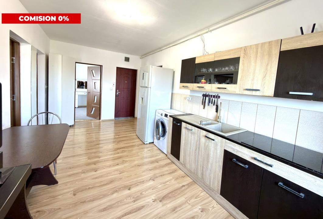 Apartament 3 camere, decomandat, 72mp, mobilat si utilat - zona Soarelui