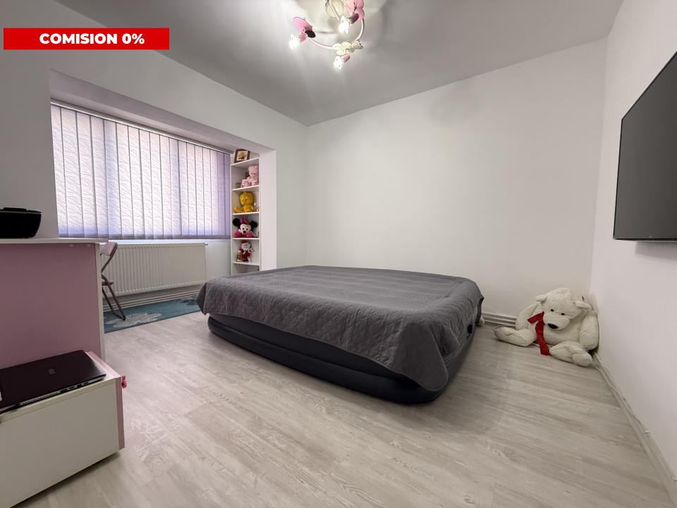 COMISION 0% Apartament 3 camere, decomandat, mobilat - Lipovei