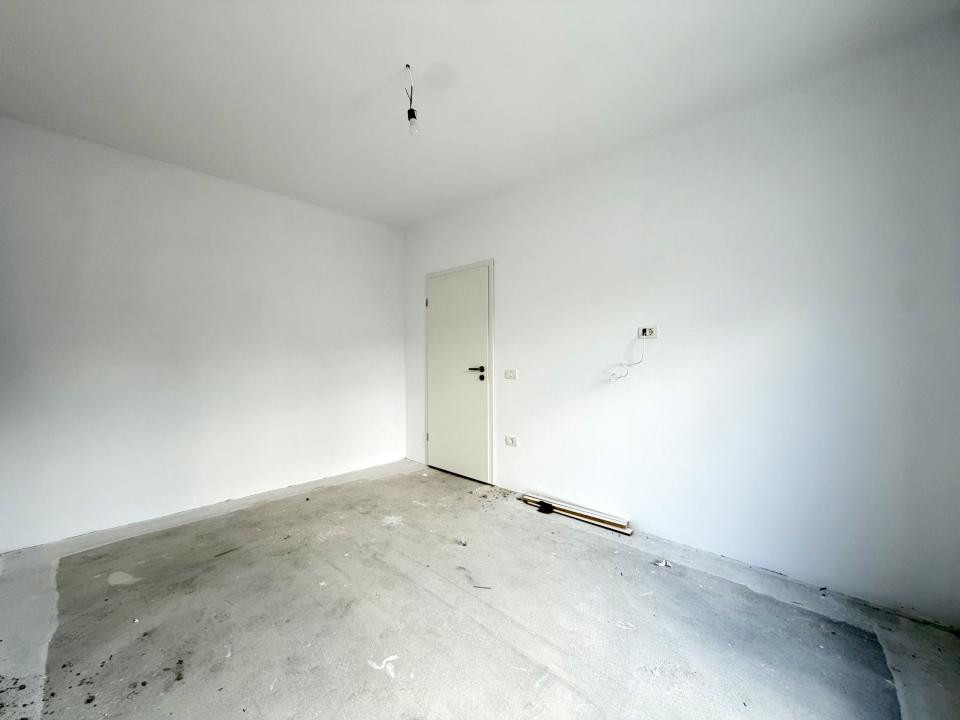 Casa individuala, 3 camere, 85 mp utili, 576 mp teren - Sanandrei