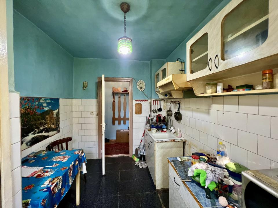  Apartament 2 camere, 42mp utili, etaj 2 - zona Dambovita