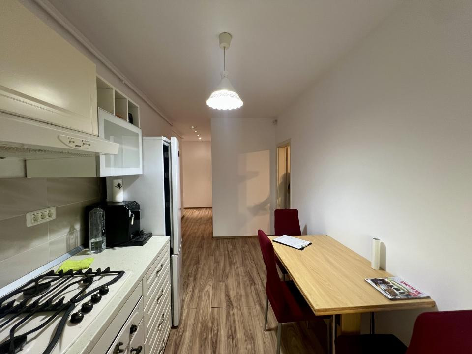  Apartament 2 camere, decomandat 47mp utili, parter - zona Soarelui