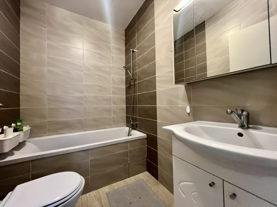  Apartament 2 camere, decomandat 47mp utili, parter - zona Soarelui