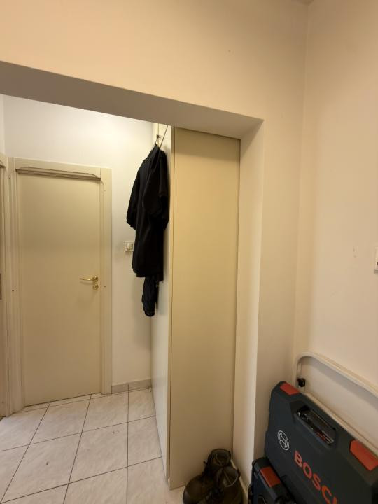 Apartament 3 camere, decomandat, 72mp utili, etaj 2, zona Sagului 