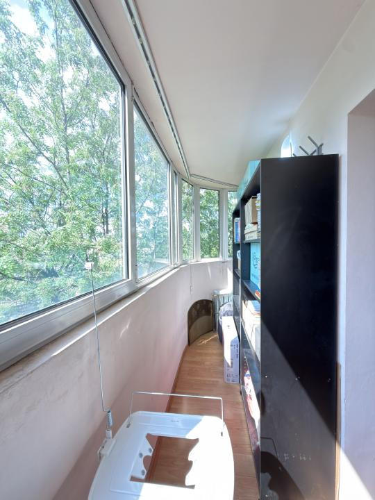 Apartament 3 camere, decomandat, 72mp utili, etaj 2, zona Sagului 