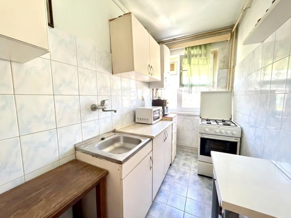 COMISION 0% - Apartament 4 camere, pret special, etaj 3 - zona Dacia