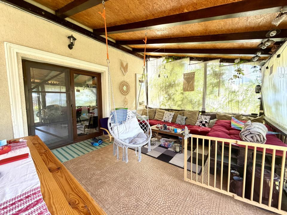 Casa individuala, 4 camere, 120 mp utili, 815 mp teren - Dumbravita