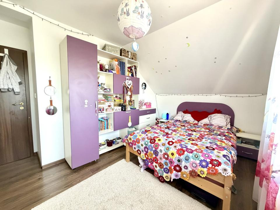 Casa individuala, 4 camere, 120 mp utili, 815 mp teren - Dumbravita