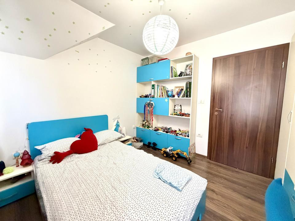 Casa individuala, 4 camere, 120 mp utili, 815 mp teren - Dumbravita