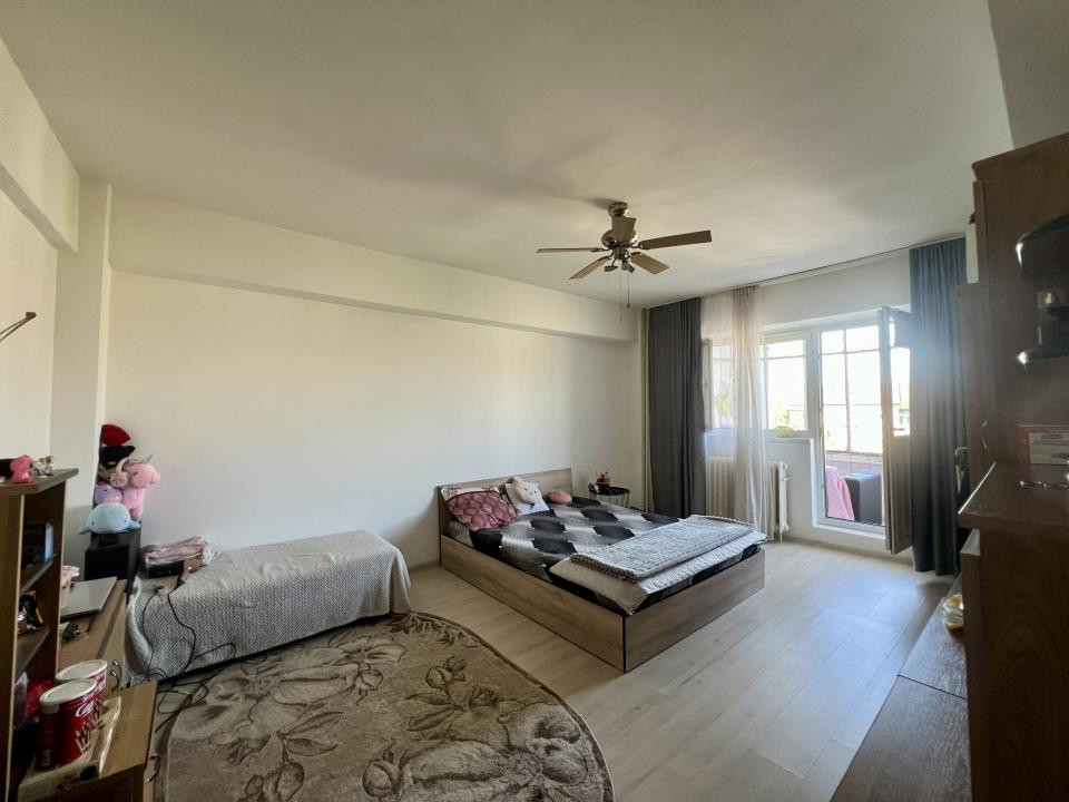  Apartament 1 camera, 38 mp utili, decomandat, etaj 4/8 - zona Soarelui