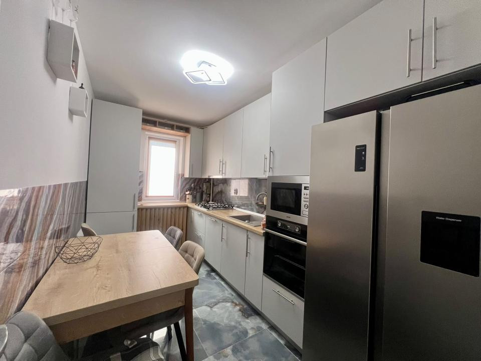  Apartament 2 camere, decomandat 55mp utili + curte 51 mp - Calea Urseni