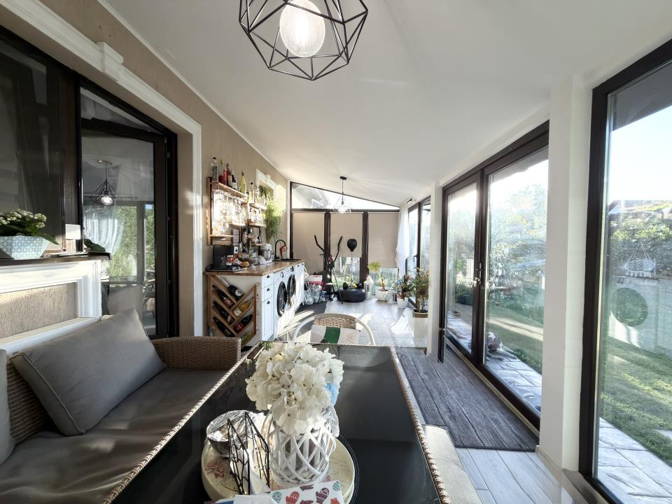 Casa individuala, 4 camere, 458mp teren, 98mp utili in Utvin 