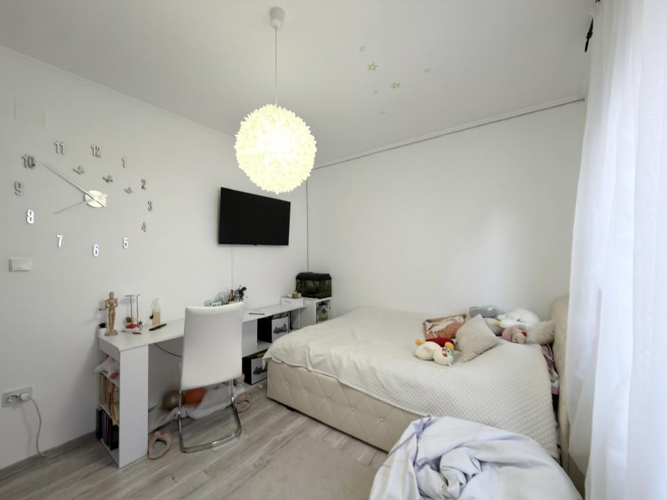 Casa individuala, 4 camere, 458mp teren, 98mp utili in Utvin 