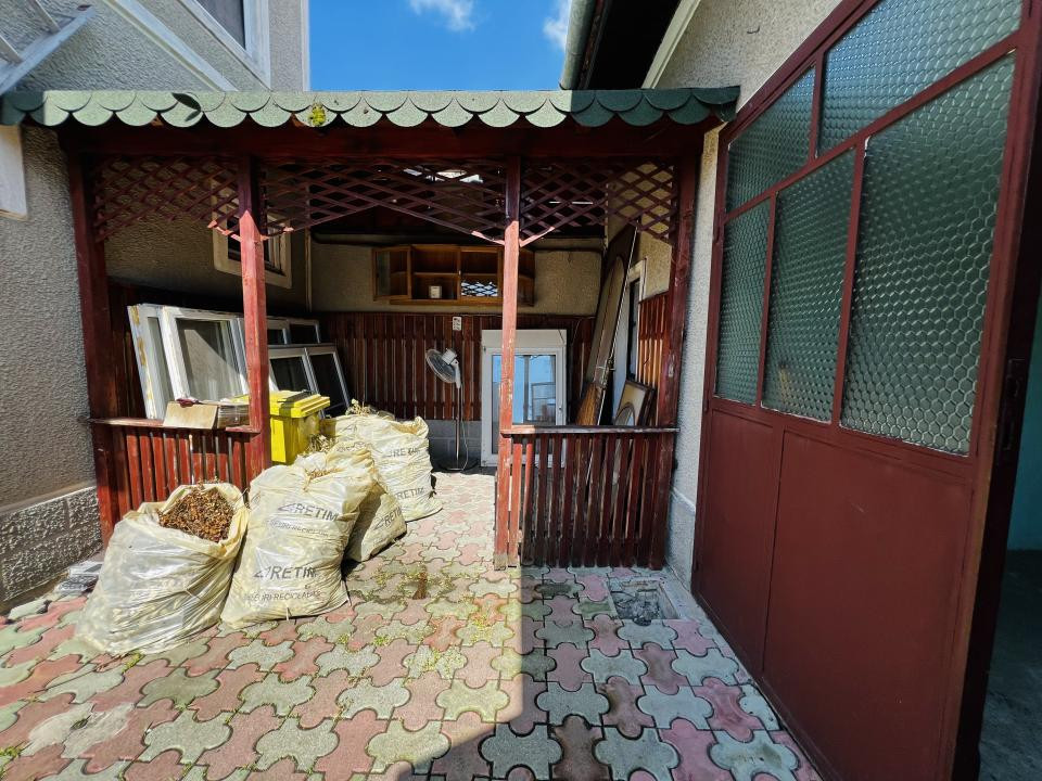 Casa cu 3 camere - Zona Bogdăneștilor, Mehala