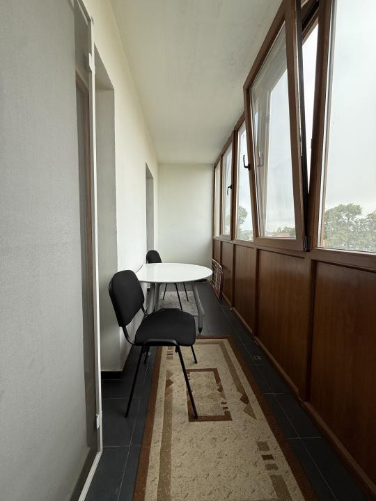 Apartament cu 3 camere, 71 mp utili +balcon, etaj 2, mobilat - Giroc