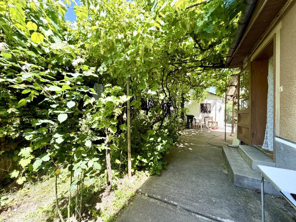 Casa in Timisoara, 3 camere, 70 mp utili, 332 mp teren - Zona Lunei