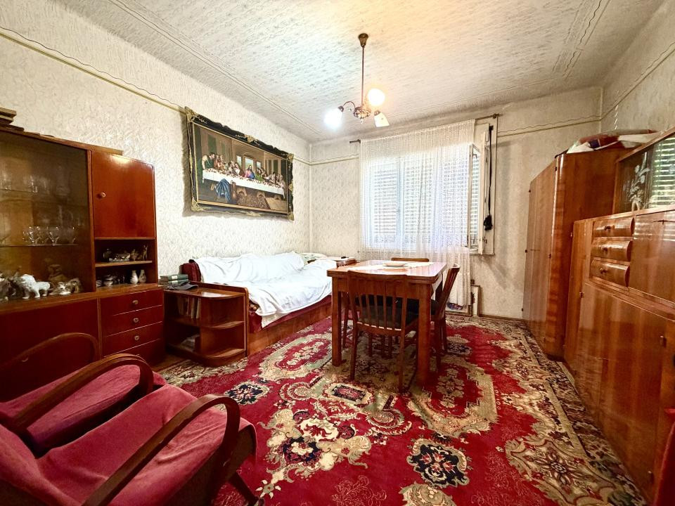 Casa in Timisoara, 3 camere, 70 mp utili, 332 mp teren - Zona Lunei
