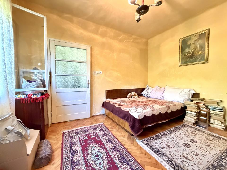 Casa in Timisoara, 3 camere, 70 mp utili, 332 mp teren - Zona Lunei