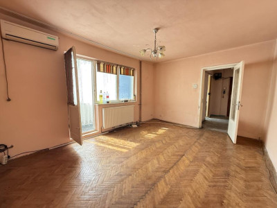 Apartament 2 camere, 52 mp utili, etaj 1, cu boxa la subsol - zona Cetatii