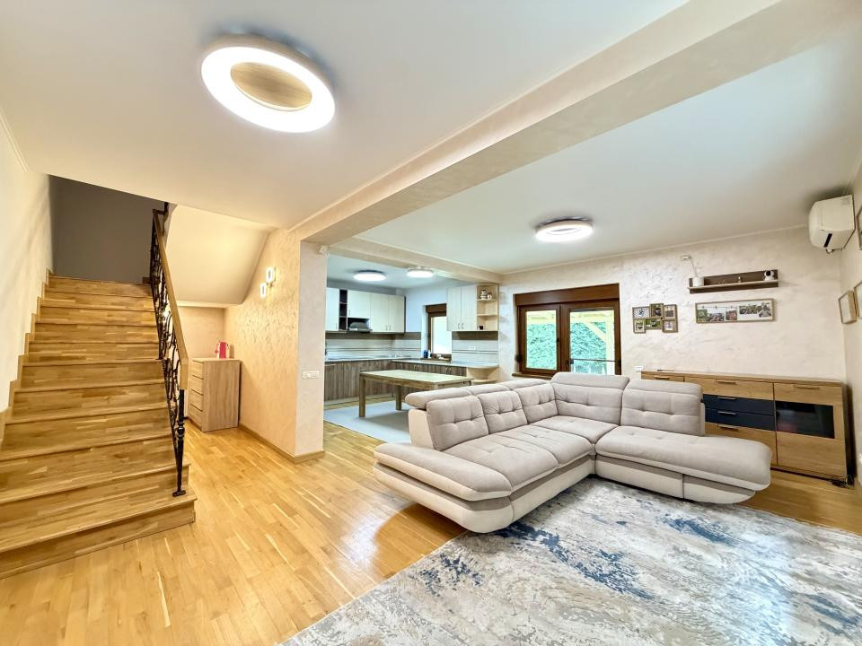 Duplex zid dublu, 5 camere, 150 mp utili, 300 mp teren - Dumbravita - zona Cora