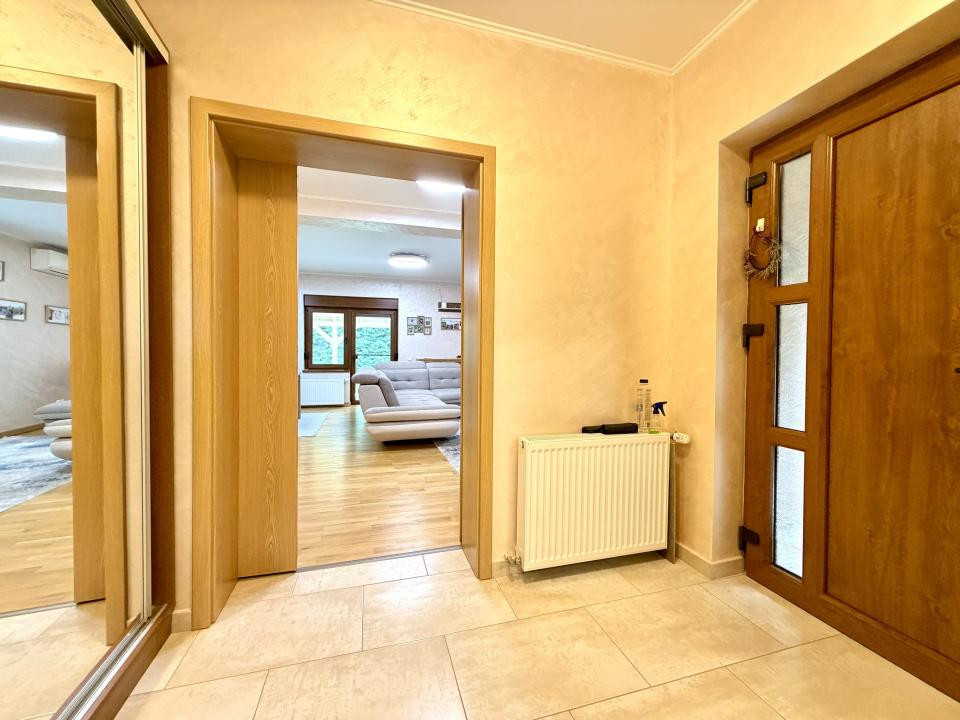 Duplex zid dublu, 5 camere, 150 mp utili, 300 mp teren - Dumbravita - zona Cora