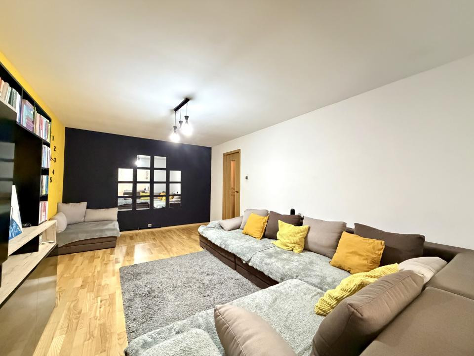 Apartament spatios, 3 camere, 70 mp utili, parter - Zona Dorobantilor