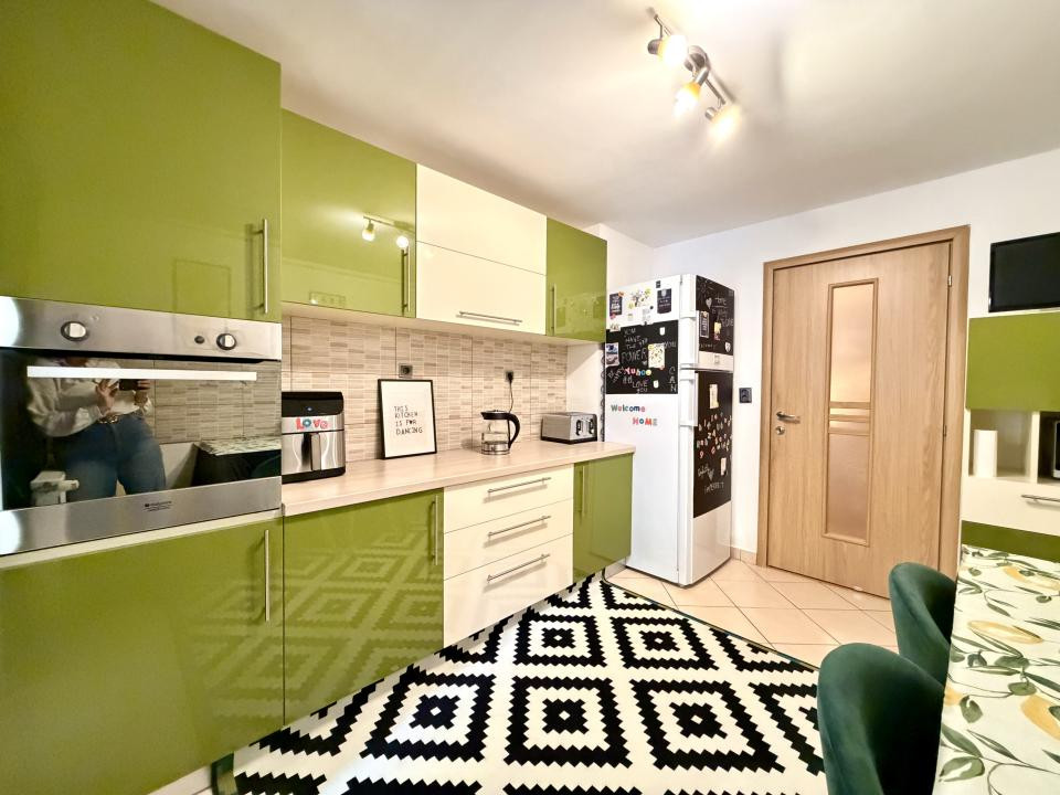 Apartament spatios, 3 camere, 70 mp utili, parter - Zona Dorobantilor