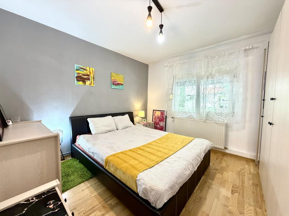 Apartament spatios, 3 camere, 70 mp utili, parter - Zona Dorobantilor