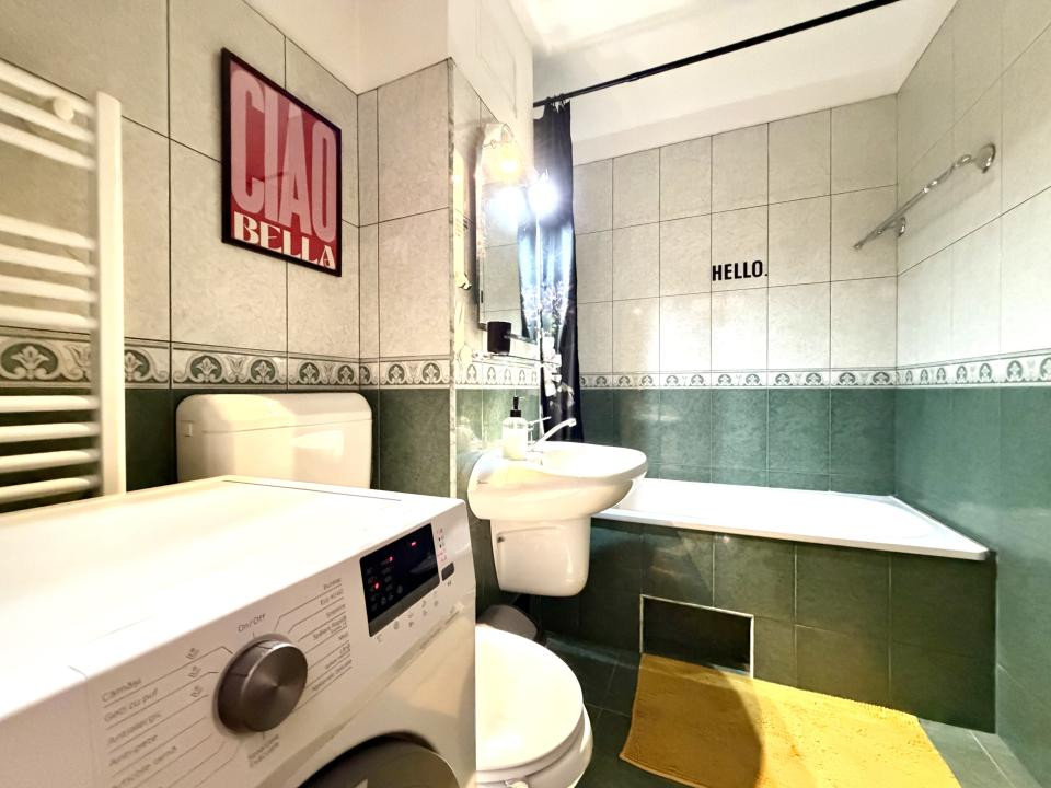 Apartament spatios, 3 camere, 70 mp utili, parter - Zona Dorobantilor