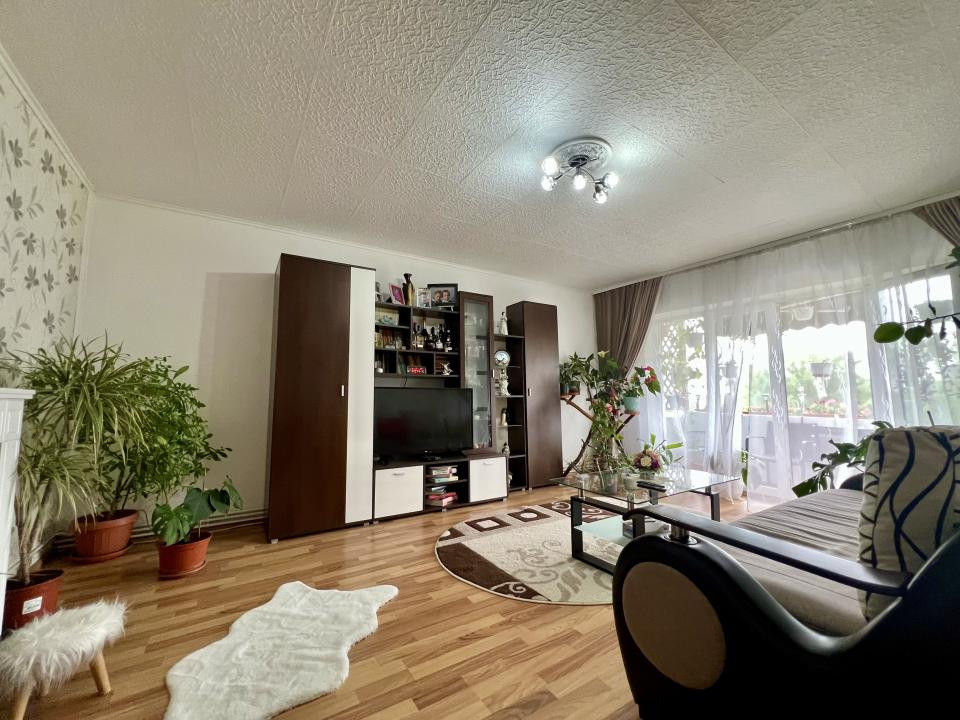  Apartament 4 camere, decomandat, 92 mp utili - zona Chisoda