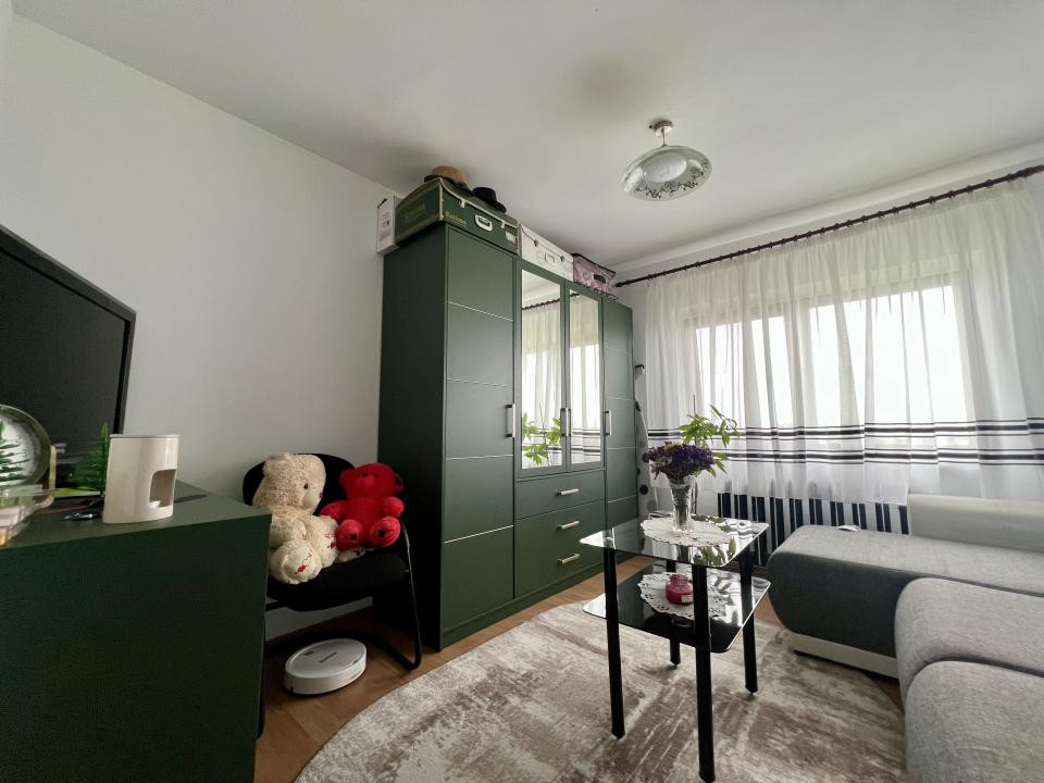  Apartament 4 camere, decomandat, 92 mp utili - zona Chisoda