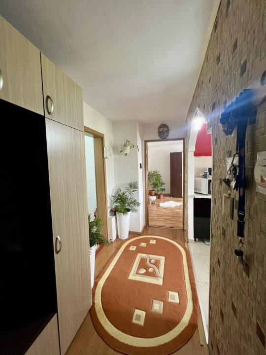  Apartament 4 camere, decomandat, 92 mp utili - zona Chisoda