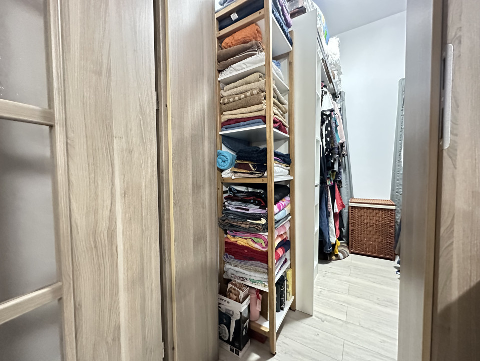 Ocazie - Duplex, 5 camere, despartit prin garaj, 140 mp utili - Dumbravita