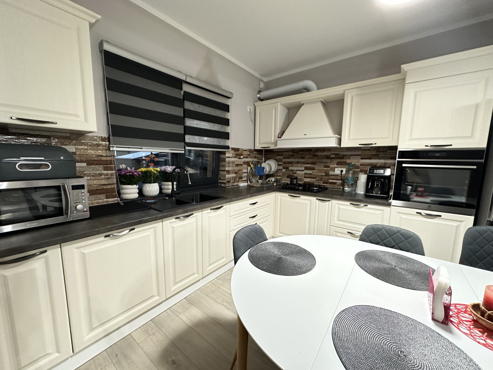 Duplex modern 5 camere, 140 mp utili, 301 mp teren - Dumbravita