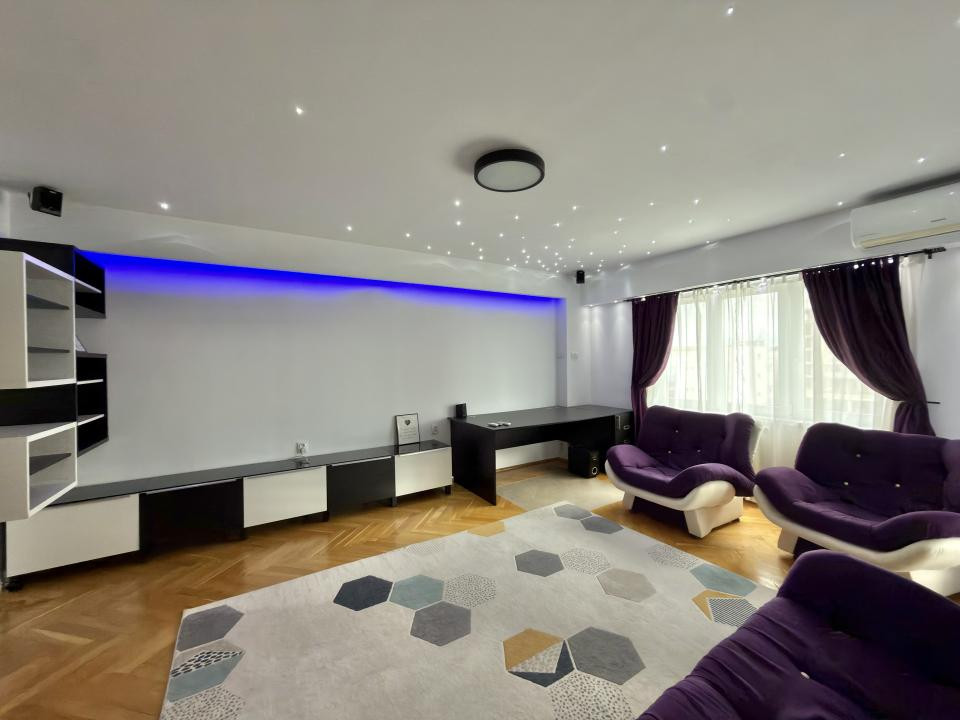 Apartament 3 camere, decomandat, etaj 4/7, 72mp utili, zona Lipovei 