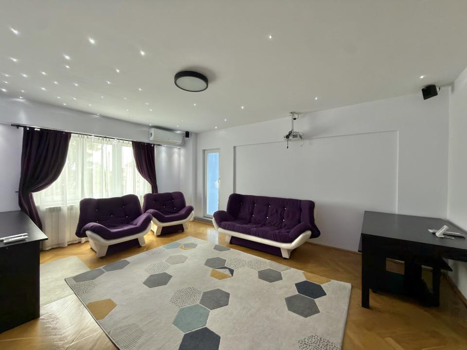 Apartament 3 camere, decomandat, etaj 4/7, 72mp utili, zona Lipovei 