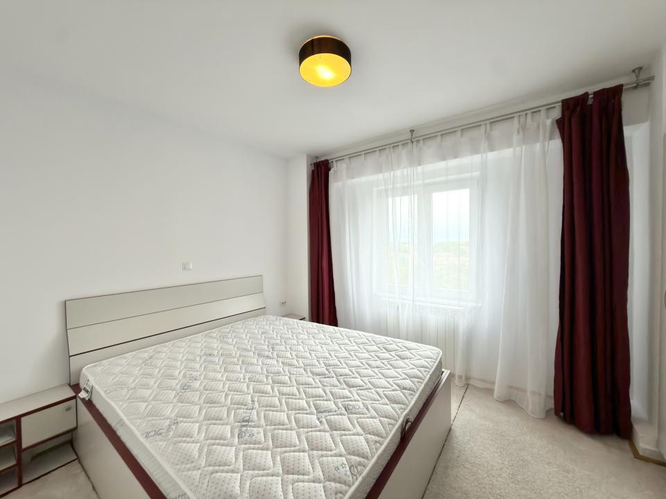 Apartament 3 camere, decomandat, etaj 4/7, 72mp utili, zona Lipovei 