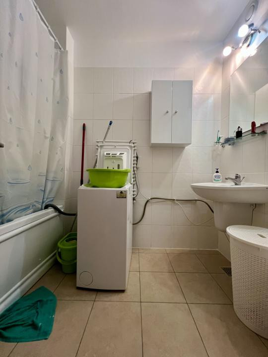  Apartament cu 1 camera, 36 mp, etaj 2 - Piata Doina