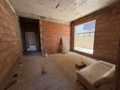 Apartament 3 camere, parter, cu gradina - Giroc