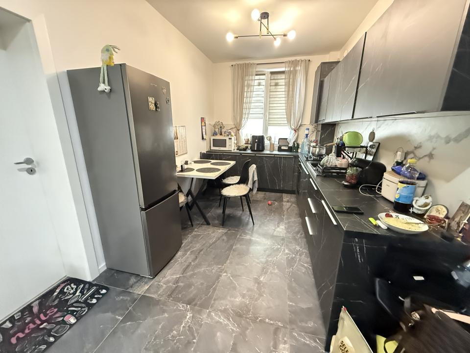 Apartament 2 camere, decomandat cu gradina de 45 mp - Giroc