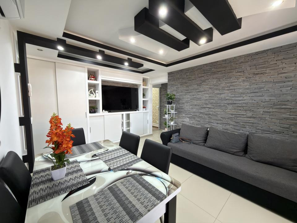 Apartament 2 camere, decomandat, 51 mp utili - Buziaș