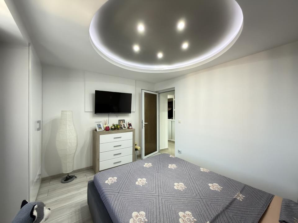 Apartament 2 camere, decomandat, 51 mp utili - Buziaș