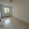 Apartament cu 3 camere, etaj 1, semidecomandat - Dacia