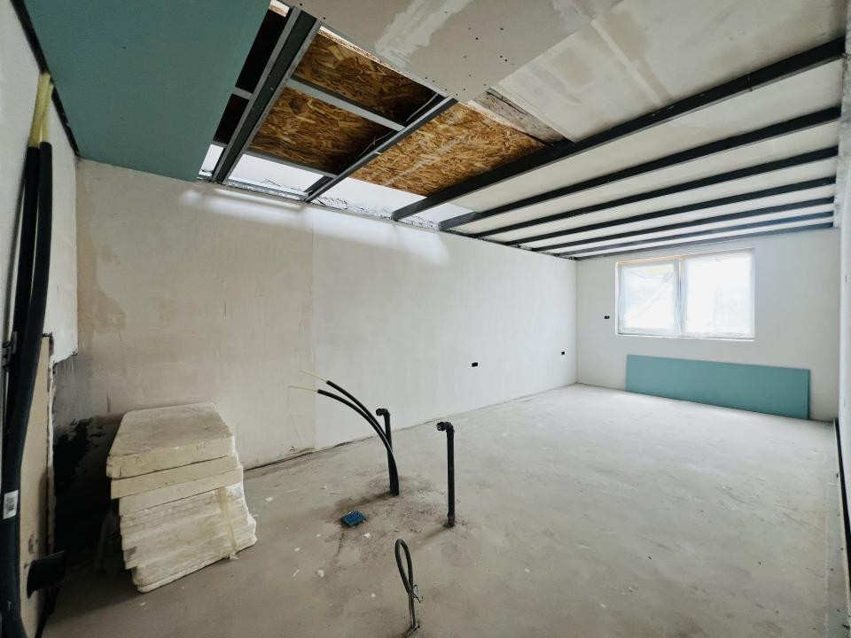 Penthouse 3 dormitoare , pe 2 nivele , cu LIFT - Langa Kaufland Dumbravita 