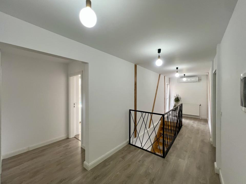  Casa individuala, 5 camere, 140 mp utili, 354 mp teren - Braytim Giroc 