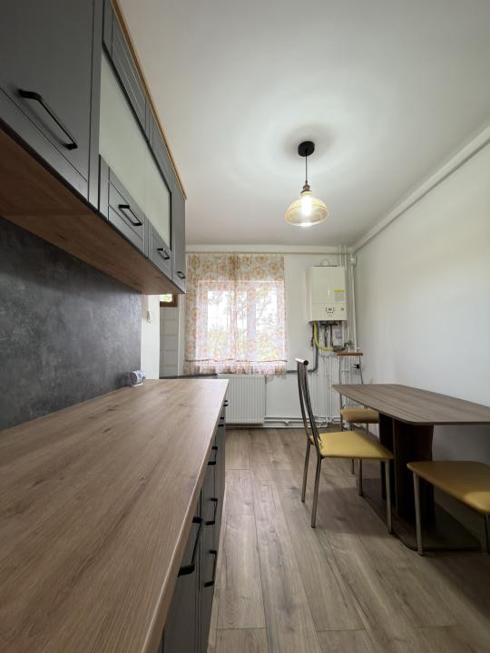 Apartament 2 camere, 57 mp, etaj 1, Decomandat - zona Bucovina
