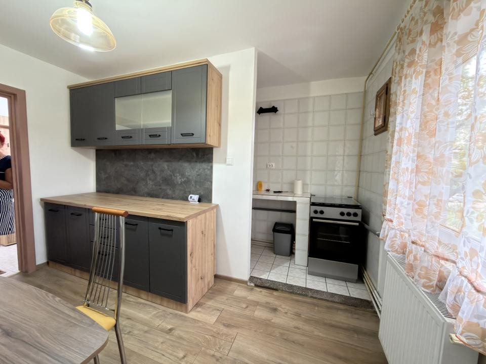 Apartament 2 camere, 57 mp, etaj 1, Decomandat - zona Bucovina