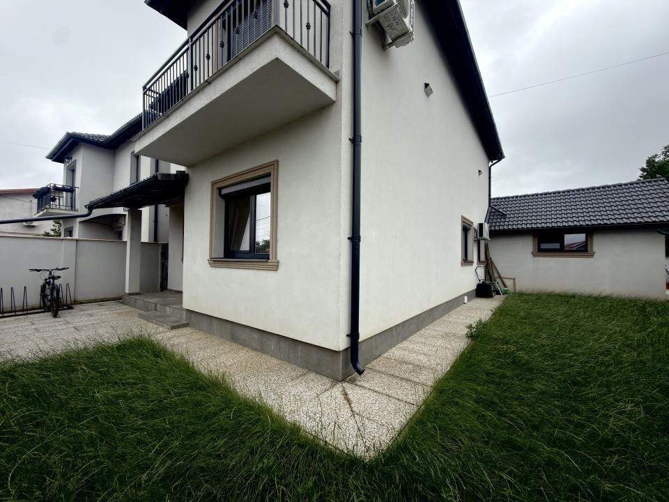 Duplex 5 camere,  140mp utili, 300mp teren in Utvin 