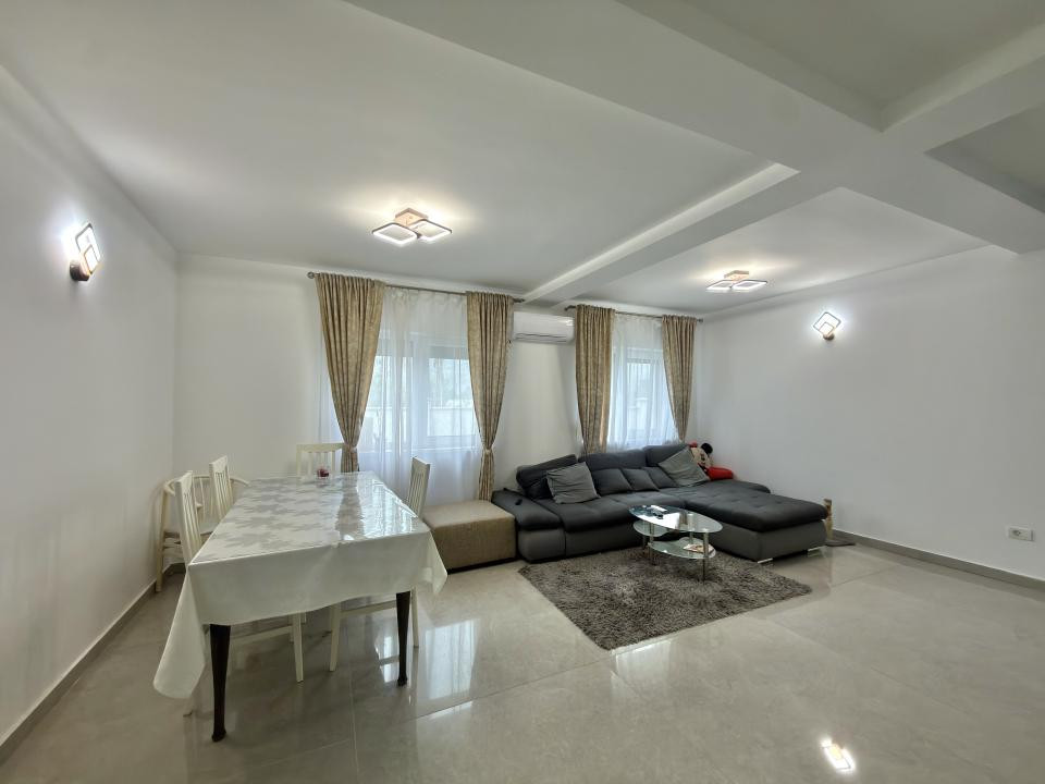 Duplex 5 camere,  140mp utili, 300mp teren in Utvin 