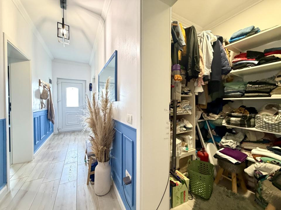 Locatie excelenta, duplex 3 camere, 79 mp utili, teren 324 mp teren - Sanandrei